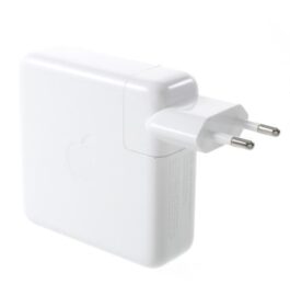 יצרן :Apple הספק : 96W חיבור : USB type C אחריות שנה על המטען משלוח מהיר עד הבית חינם.